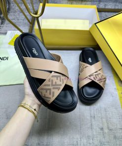 FENDI's Latest Cross Striped Slippers Feature A Light Brown Leather Surface With Laser Engraved pugbr72h