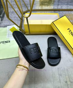 FENDI's Latest Popular Wide Lace Flat Slippers Feature A Black Grain Leather Upper And Insole W pha51ivf