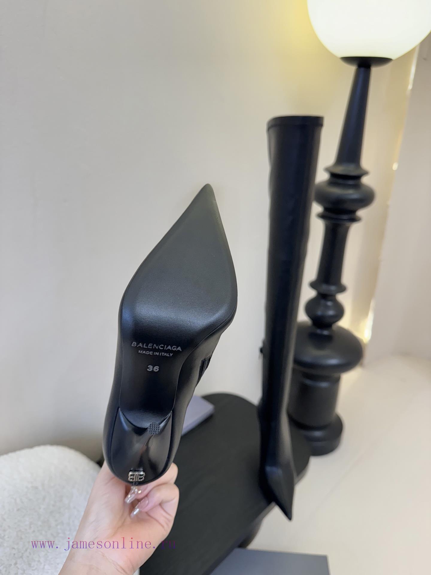 Balenciaga Pointed Zipper BootsIt's So Cool To Want To Become A Woman From A Parisian Family. T ha1arkca - Image 10