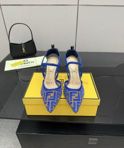 FENDI's Latest Popular Double Belt FF Decorative Jacquard FabricJacquard Fabric On The Upper Of eu6e5l3l