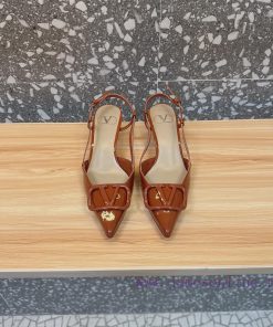 Valentino V-button Sandals The Latest Series The Latest Collection. Valentino's Antique Copper bx7hvkn7
