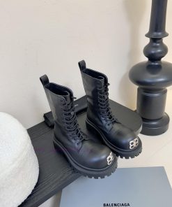 BALENCIAGAHummer Lace Up Boots For Autumn/Winter 2025Standing Out With Its Unique Charm The Typ xedvr7ls