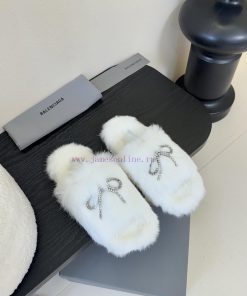 Balenciaga | Balenciaga 2025/𝐒𝐒𝐧𝐞𝐰 New Woolen SlippersThe Correct Original Version Was Develope muxb048o