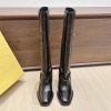 Purchasing GradeFendi's Classic Autumn And Winter Boots Have Become Popular Featuring A Combina vlaa6cc9