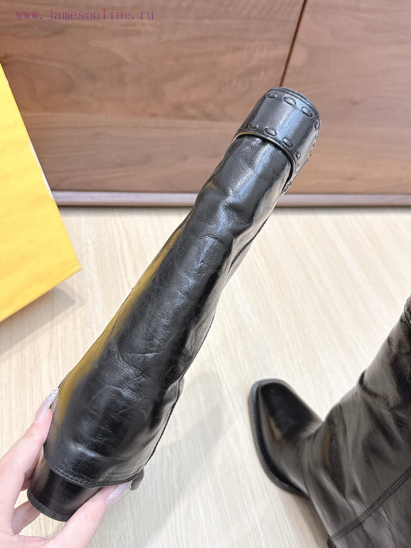 Purchasing GradeFendi's Classic Autumn And Winter Boots Have Become Popular Featuring A Combina mg8bot0p - Image 8