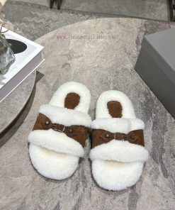 Balenciaga's New Autumn/winter Collection Of Fur Slippers For Autumn/winter Fashion Balenciaga' 0uousuma