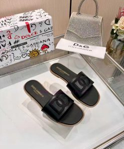 Dolce&Gabbana New Item Cowhide Fabric 35-43 Leather Sole 270Update Time: November 30 2025 By DD hwz40xbw