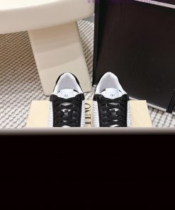 Purchasing GradeVALENINO Couple Sports Shoe Series 25 Autumn And Winter New Couple Sports Shoes 97kujs8s