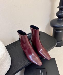 Saint Laurent BootsThe Pointed Toe And Fine Heel Of The Single Item Complement Each Other Addin z9ml030e