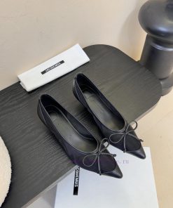 Jacquemus26ss Pointed Shallow Mouth Breathable Bow Small High HeelThe Wine Red Version Is Made 36uxq1ul