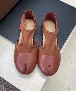 Maison Margiela 2026 Early Spring New Flat Jelly Colored Women's Shoes MM6 Letter Logo Hollow O mrdr9dcf