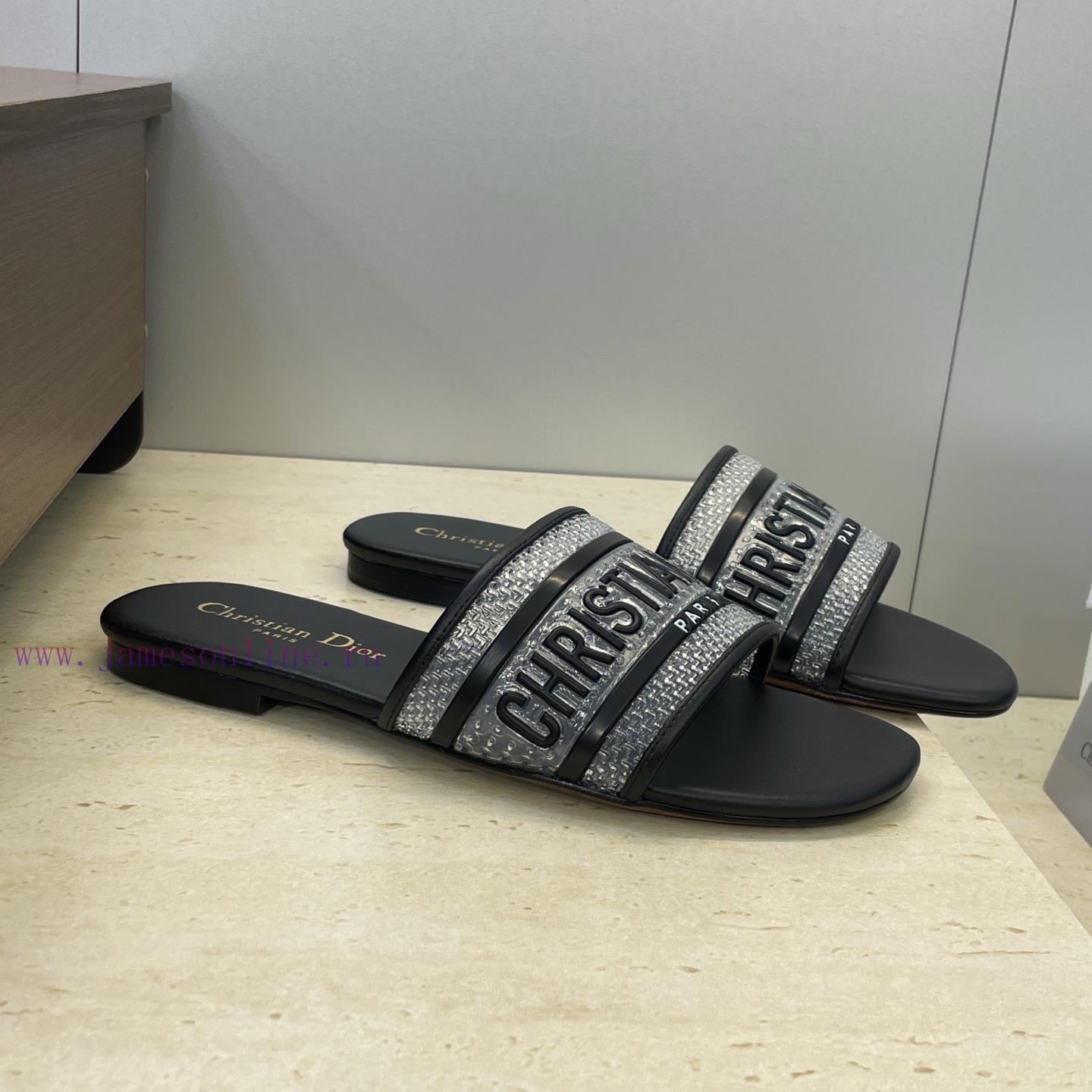 Dior 2026 Early Spring New DWAY Flat Bottom Straight Drag Jelly Colored Women's Shoes CD Letter kvi9g8e6 - Image 6