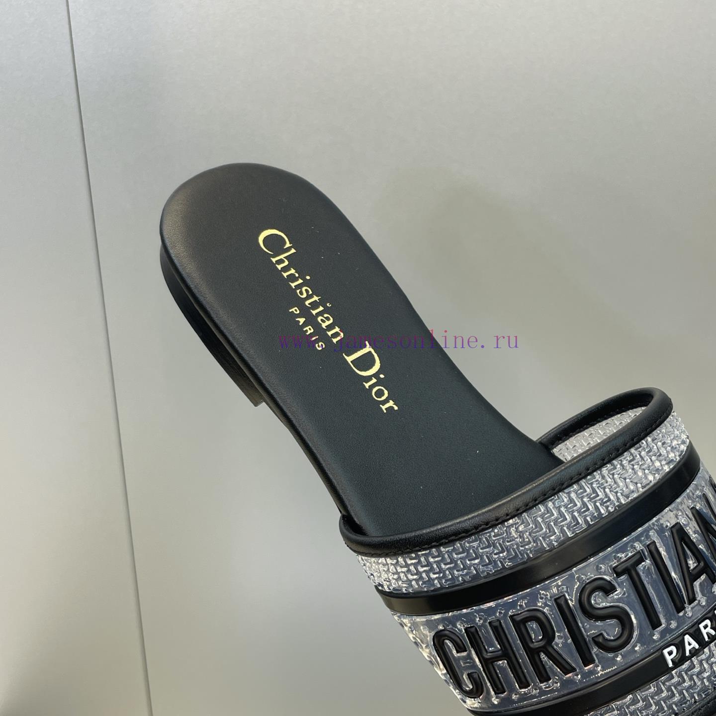 Dior 2026 Early Spring New DWAY Flat Bottom Straight Drag Jelly Colored Women's Shoes CD Letter kvi9g8e6 - Image 9