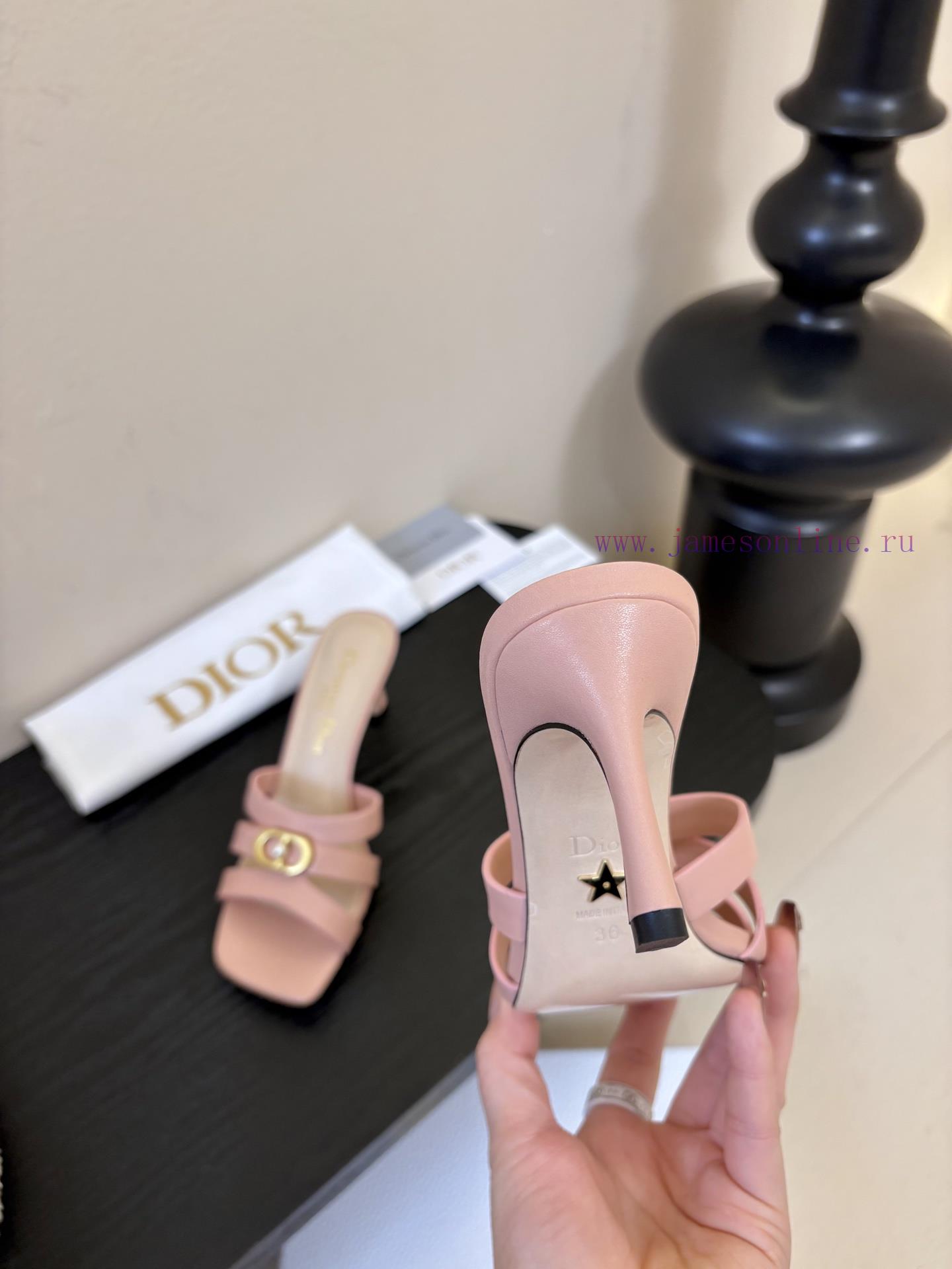 Dior | Dior's Early Spring New Product Runway Show Fake Style Flat Slippers Hard Goods New Purc am8qfmvo - Image 8