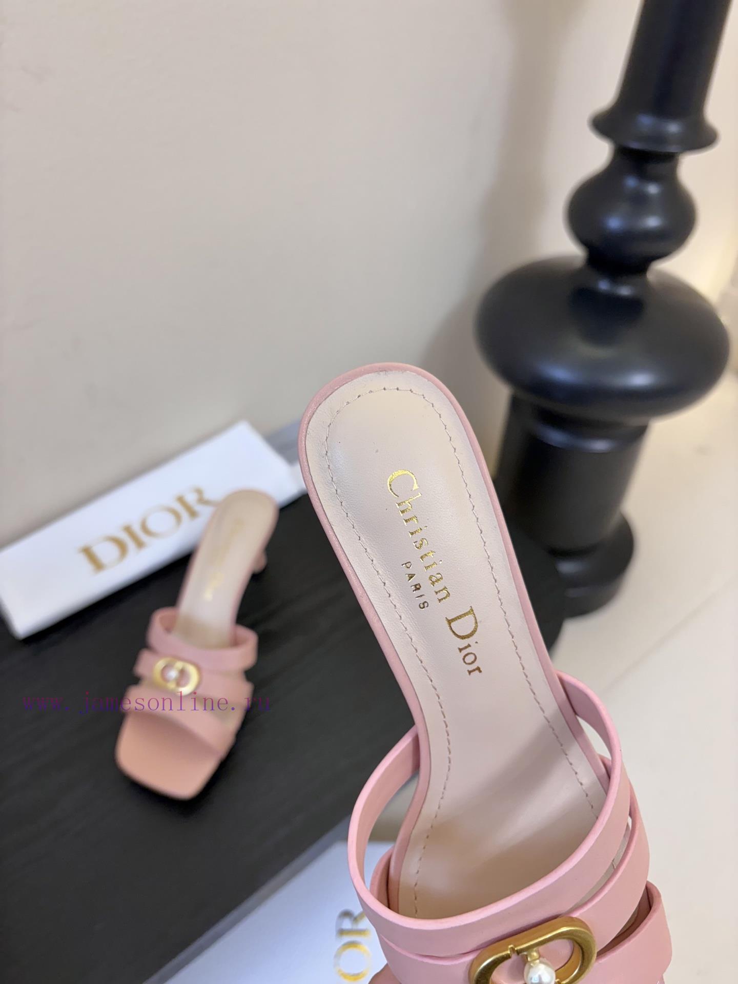 Dior | Dior's Early Spring New Product Runway Show Fake Style Flat Slippers Hard Goods New Purc am8qfmvo - Image 9