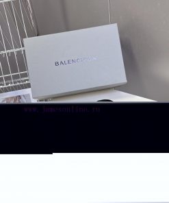 BALENCIAGA Balenciaga's Latest Fashion Show For Couples Half Drag With Over A Hundred Instagram jhjc1u9h