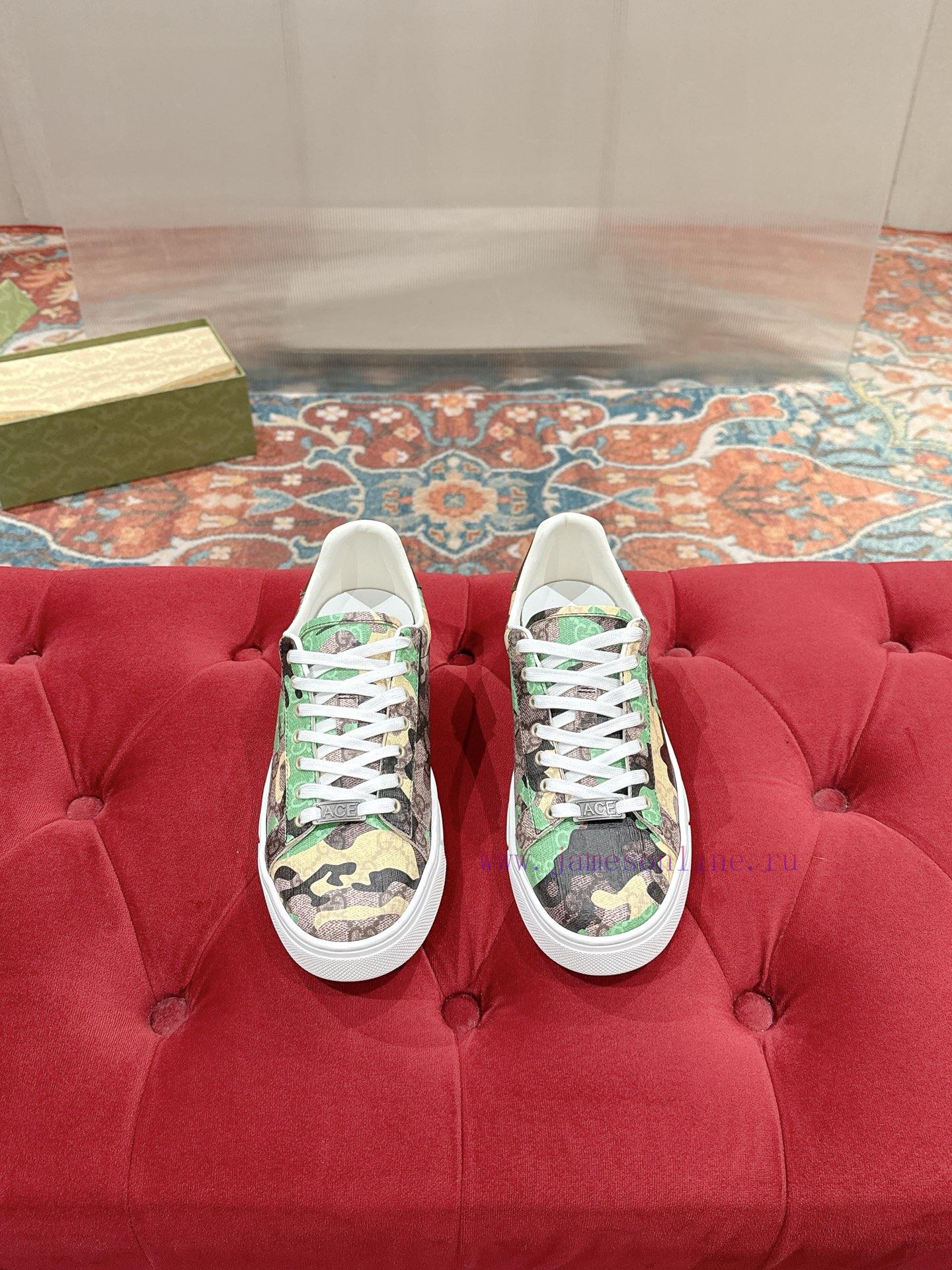 MaleGucci's Latest Ace Series Little Bee Little White Shoes Couple's Casual Sports ShoesSince G fzyr24tb - Image 2