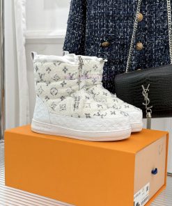 L * V Donkey Classic Autumn/Winter Pillow Down Snow BootsAre You Still Wearing Bulky Snow Boots ugnryt4g