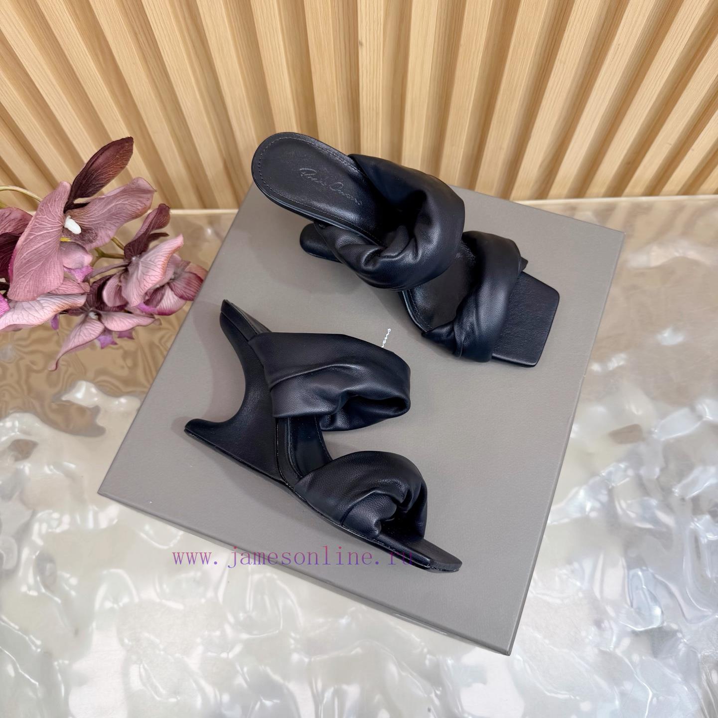 New RICK OWENS High-heeled Pleated Twisted Floral Wedge Sandals For Autumn And Winter 2025 Will 3mo0wwjc - Image 3