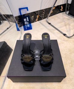 Balmain Autumn/Winter 2026 Fashion Show Lips Fashionable High Heels Slippers———————————𝘽𝙖𝙡𝙢𝙖𝙞𝙣 9yfllgyb