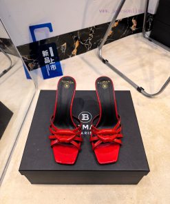 Balmain Autumn/Winter 2026 Fashion Show Lips Fashionable High Heels Slippers———————————𝘽𝙖𝙡𝙢𝙖𝙞𝙣 165vo69y