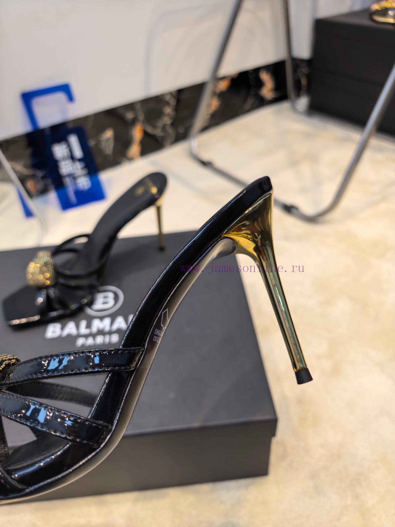 Balmain Autumn/Winter 2026 Fashion Show Lips Fashionable High Heels Slippers———————————𝘽𝙖𝙡𝙢𝙖𝙞𝙣 9yfllgyb - Image 7