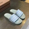 The New Slippers Are Adorned With The Brand's Letter Three-dimensional Logo As Well As The Burb erzyiswx
