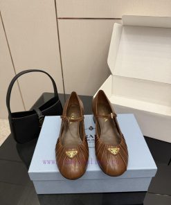 Prada 26 Is Popular 🟠🟤 Mary Jane Shoes Various Bloggers Have Showcased Customized Imported Shee h8etjohr