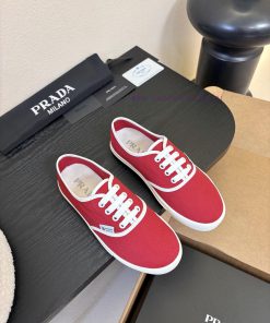 Prada 26ss Early Spring New Simple Classic Canvas Casual Shoe SeriesBased On Classic Canvas Sho qhl4xcla