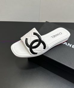 Chanel Chanel Style Summer New Kangpeng Panda Color Thick Soled Diamond Grid SlippersOne Of The z0nw5rzi